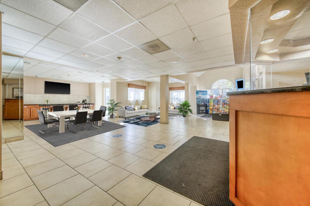 Baymont By Wyndham Orlando-International Dr-Universal Blvd 외부 사진
