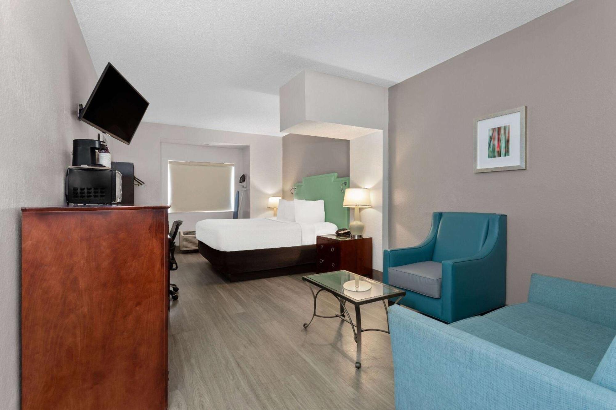 Baymont By Wyndham Orlando-International Dr-Universal Blvd 외부 사진
